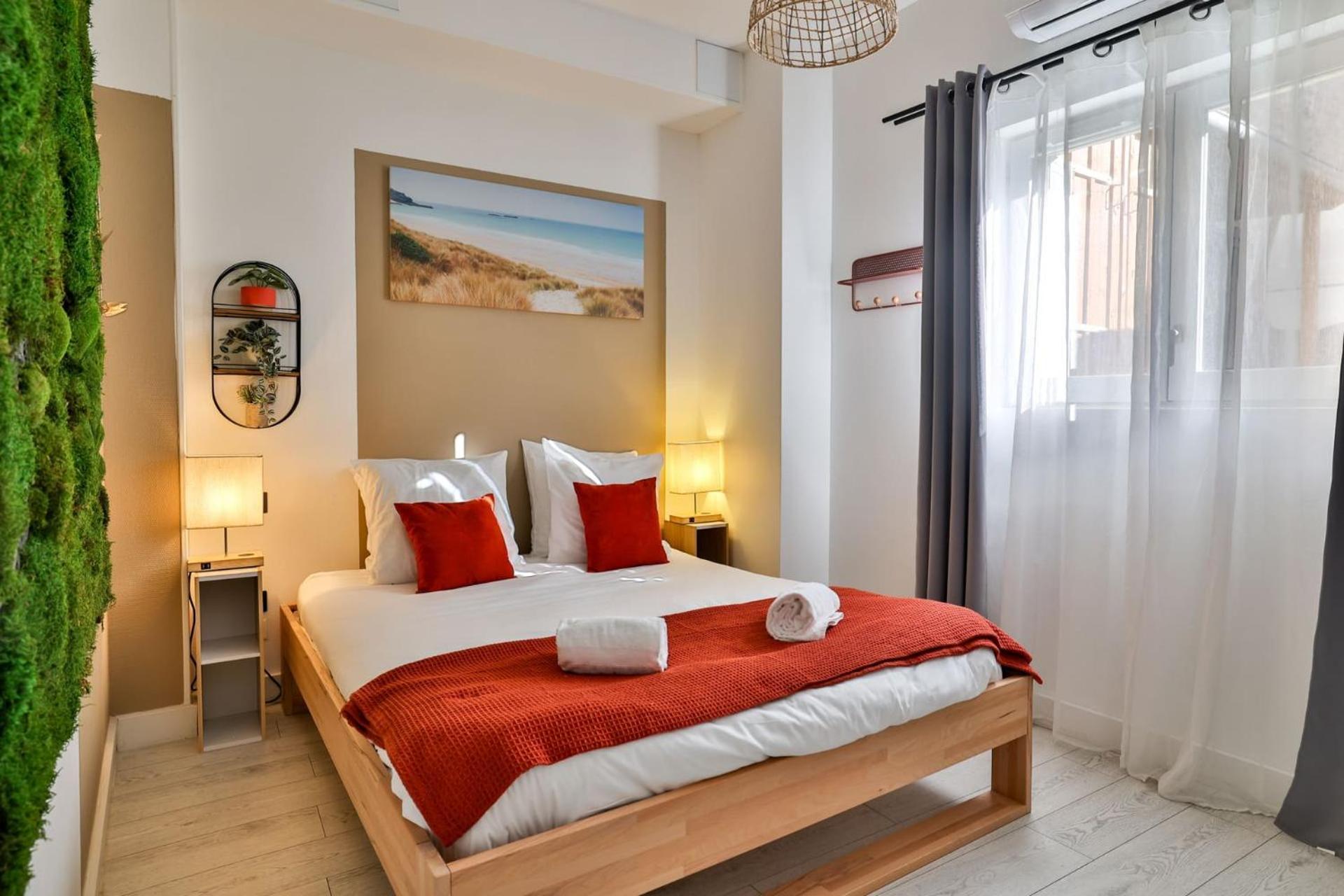 Le Lucien Eco-Appart'Hotel - Angouleme - Centre - Wifi - Parking Prive - Classe 4 Etoiles Exterior foto